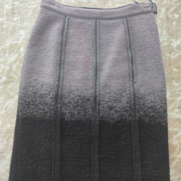 Olsen Europe Wool Blend Suit • Blazer + Skirt • Size US 2 - Picture 11 of 13